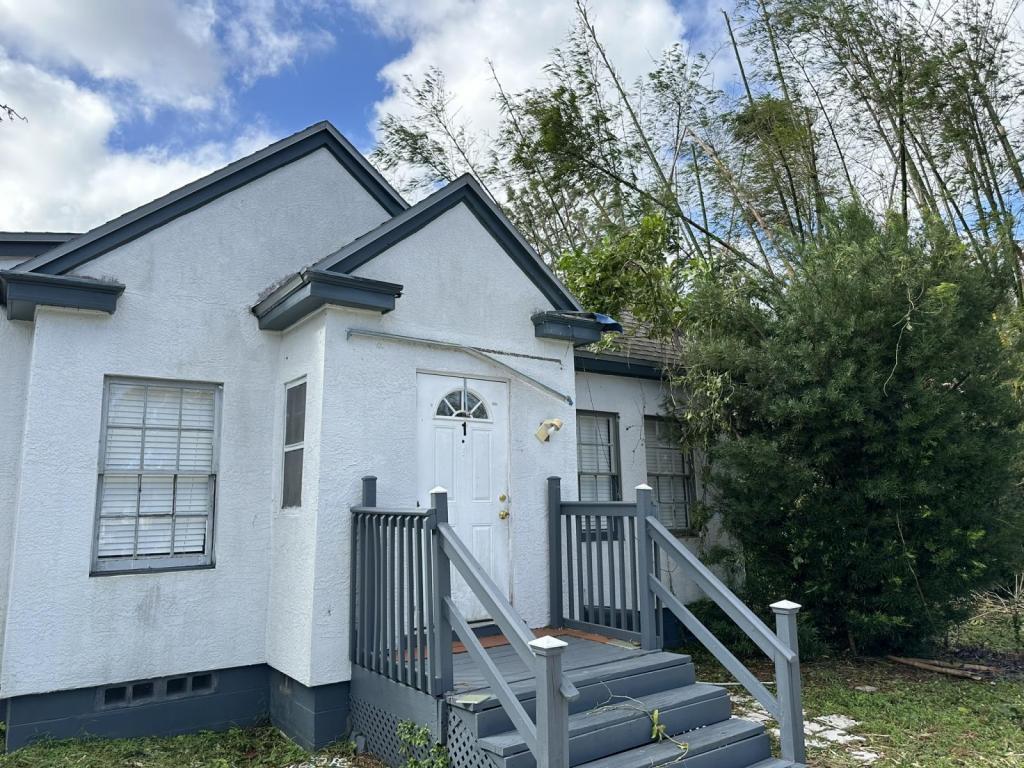 Photo - 3890 51st Ave N