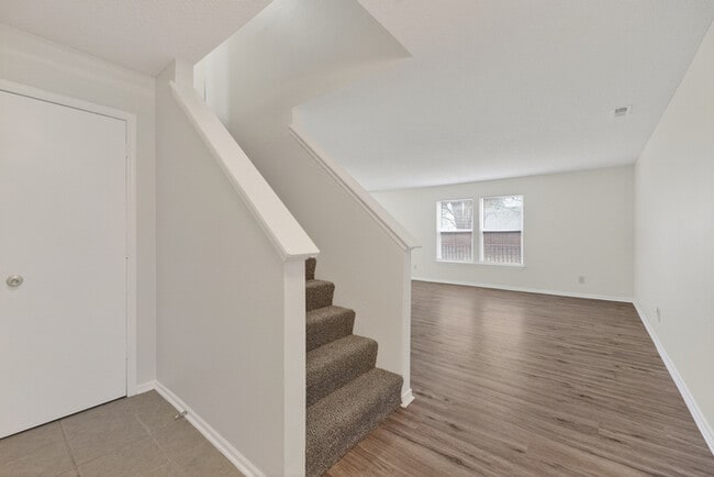 Photo - Spacious 3-Bed Home with Fenced Yard in Cameron Meadows