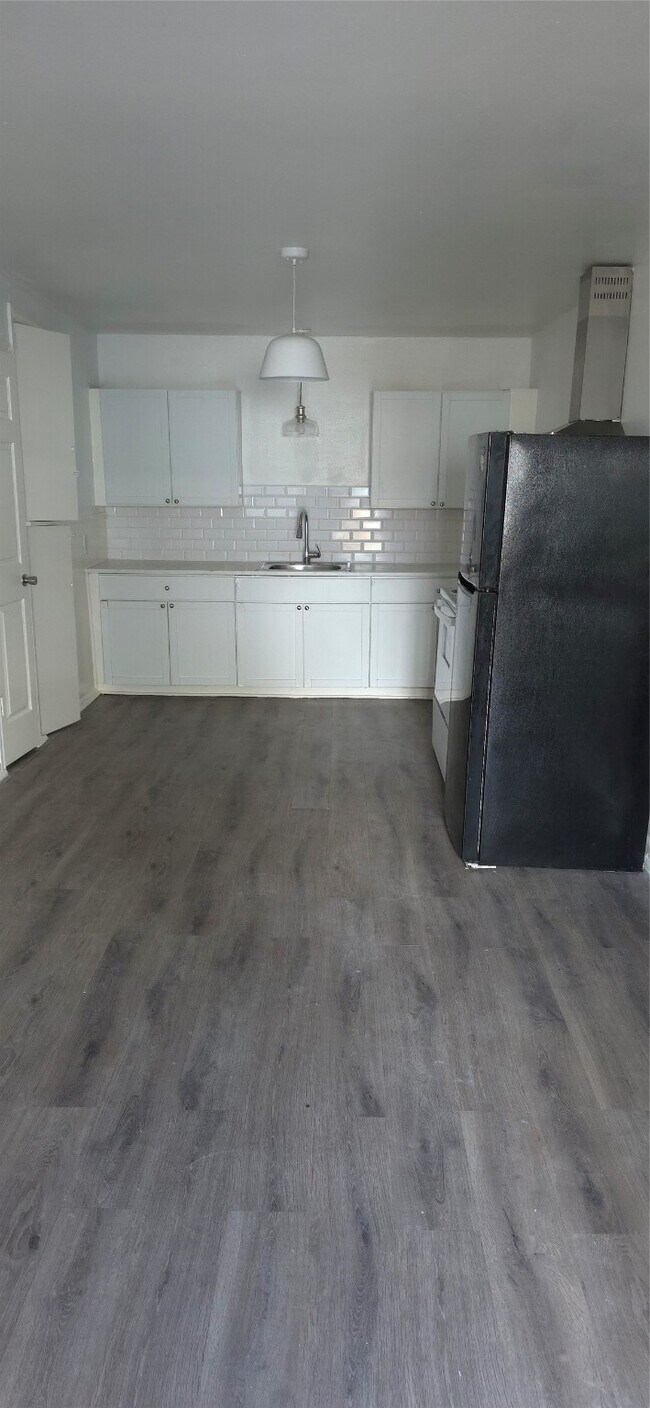 Photo - 2811 Iola St Unit 3