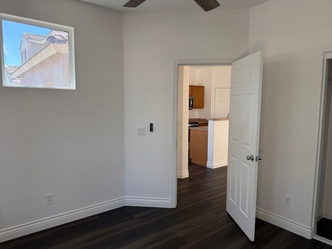 Photo - 1140 E Catino St