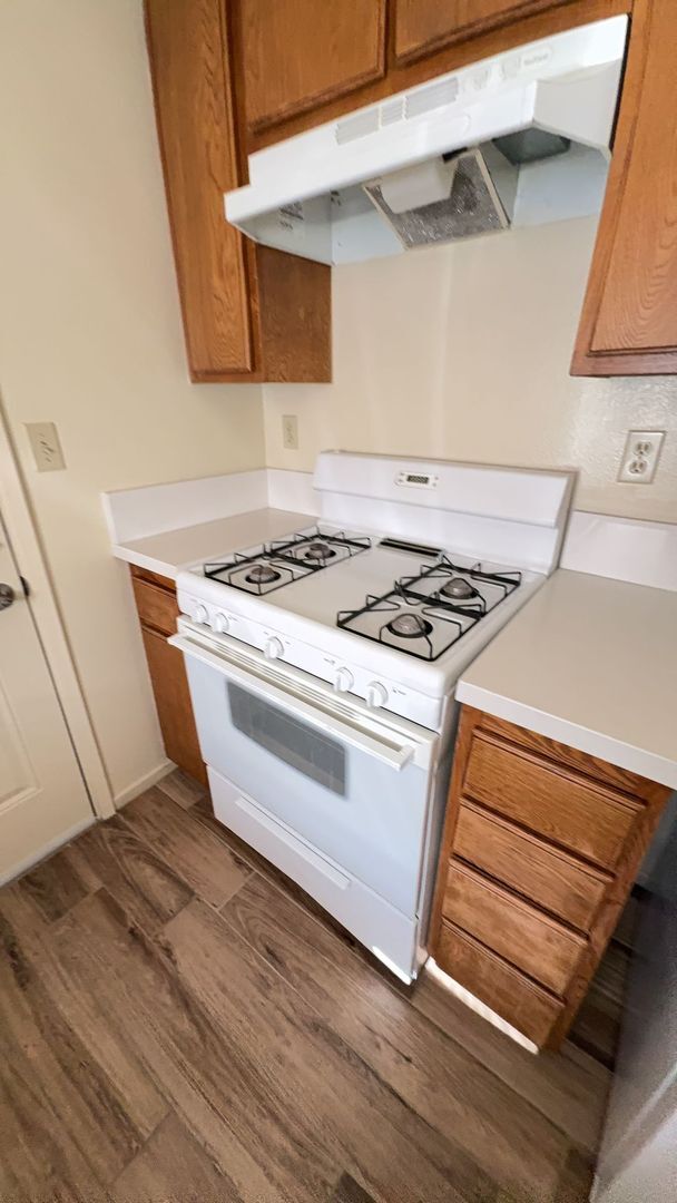 Photo - SUPER CUTE 1 BEDROOM SEQUOIA VILLAS APARTMENTS Unit 25