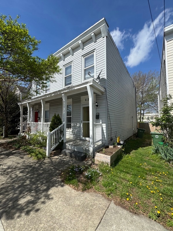 Building Photo - 622 N 29th St