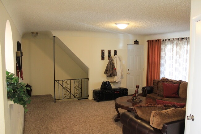 Photo - 14455 Jefferson Ave Unit 1E