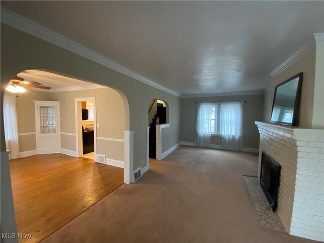 Photo - 3573 Silsby Rd