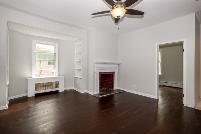Photo - 102 Woodland Ave