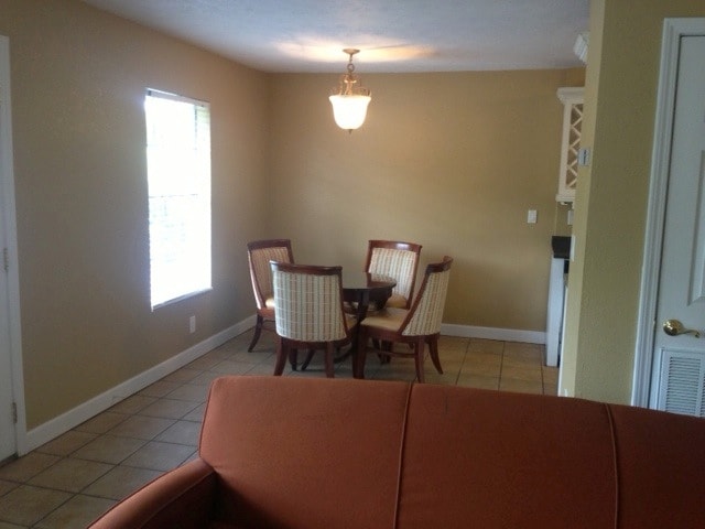 Photo - 1802 Jackson Ave W