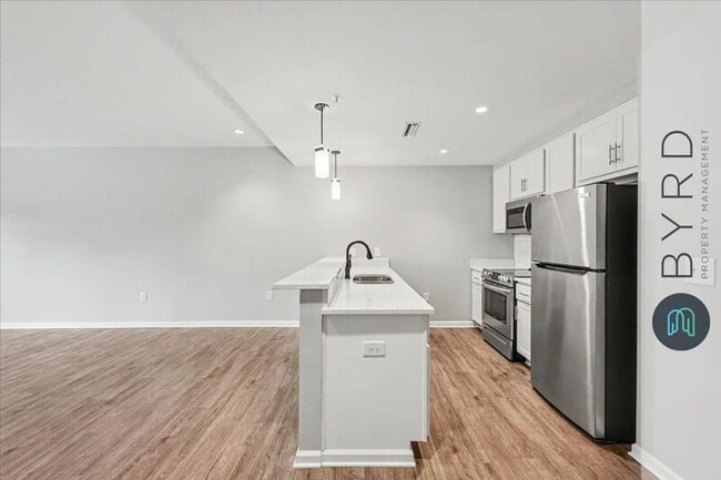 Photo - 1420 Ewing Pk Lp Unit 202