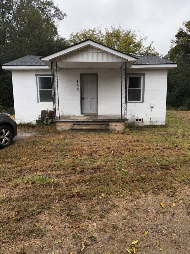Building Photo - 2-bedroom 1 bathroom home in Jonesville, SC