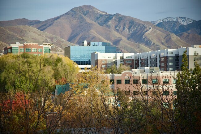 Desirable location in historic downtown Sugarhouse! - The Vue at Sugar House