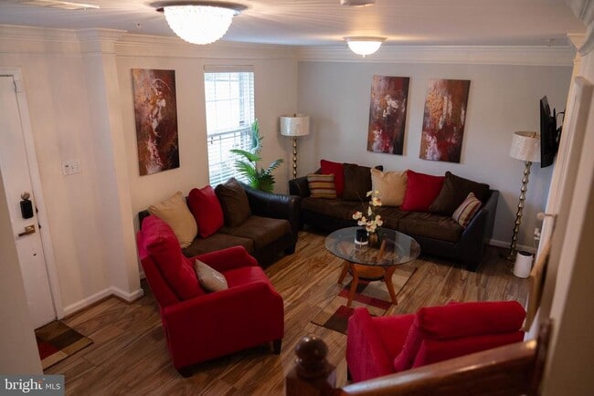 Photo - 506 Edelen Station Pl