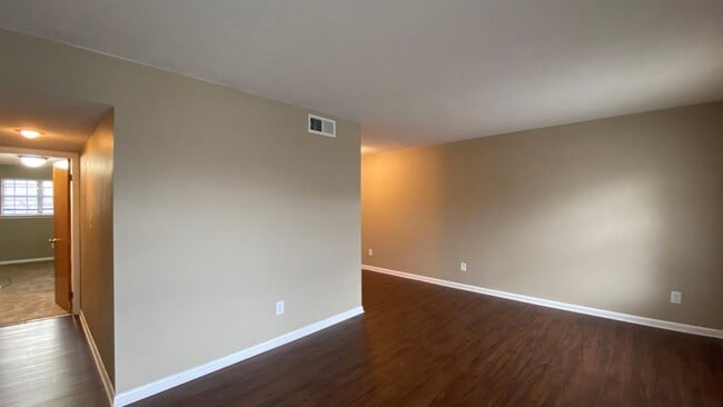 Club View Apartments