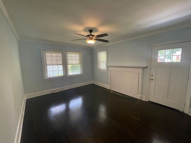 Photo - Adorable Home in Ashley Park!