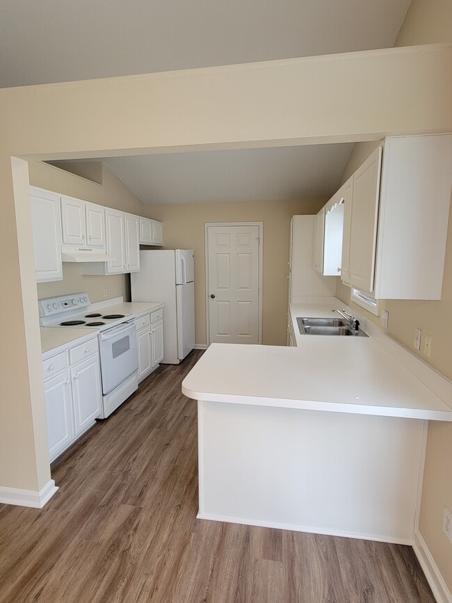 Photo - 1802/1804 Barberry Dr