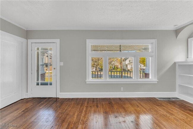 Photo - 3746 W 140th St Unit 1/DN