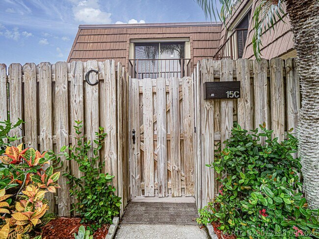 1166 6th Ave