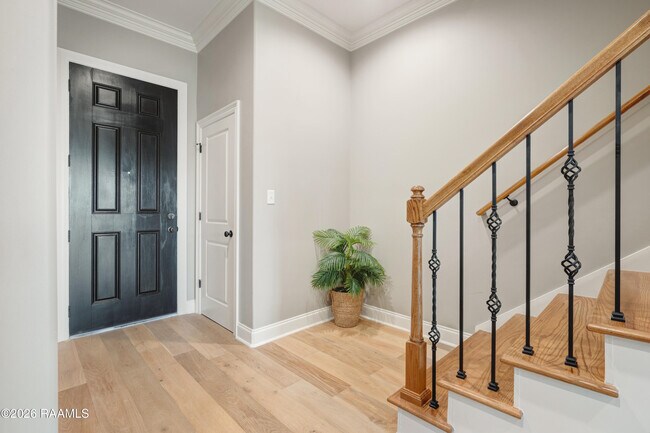 106 Mary Ann Dr