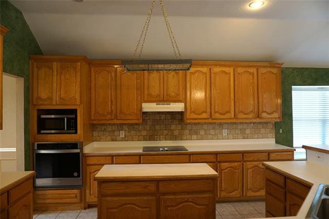 1413 Macrae Ct