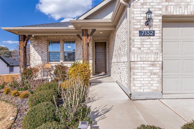 Photo - 7132 Aves St