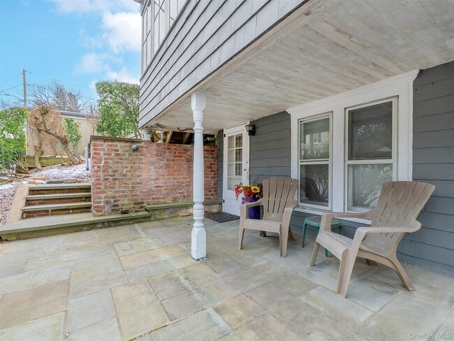 Photo - 339 Glen Ave Unit Upper