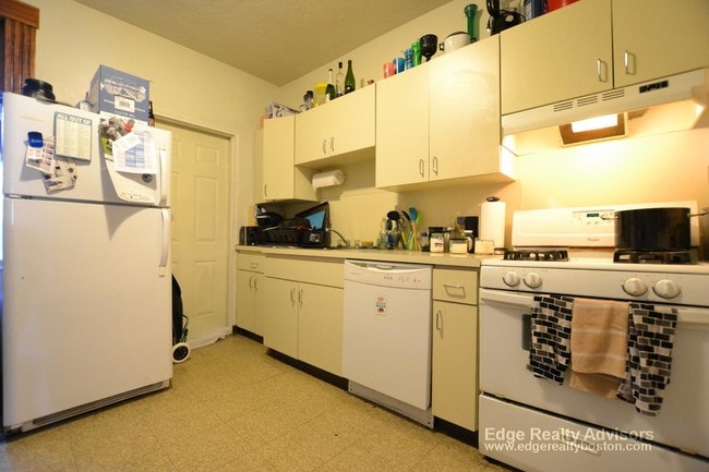 Photo - 53 Brackett St Unit 1