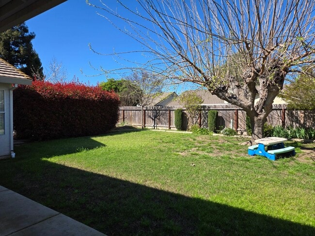 Photo - Charming 3BD/2BA Home in Quiet Cul-De-Sac with Solar & Included Landscaping