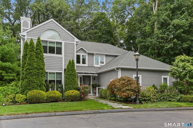 Building Photo - 10 Cannon Brook Ln Unit 10