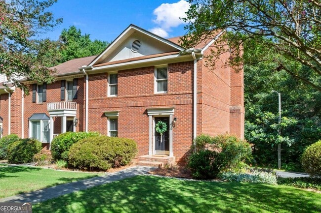 Building Photo - 28 Huntington Pl Dr