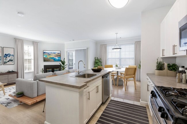 Photo - The Mercer at Lawrence Station