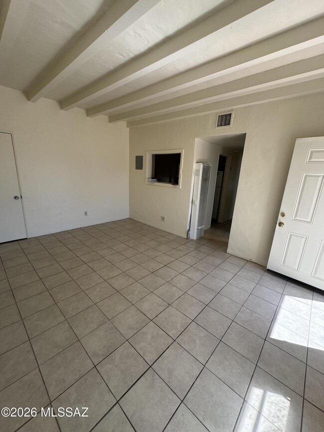 Photo - 2480 N Martin Ave