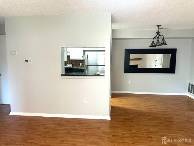 Photo - 4901 Ravens Crest Dr