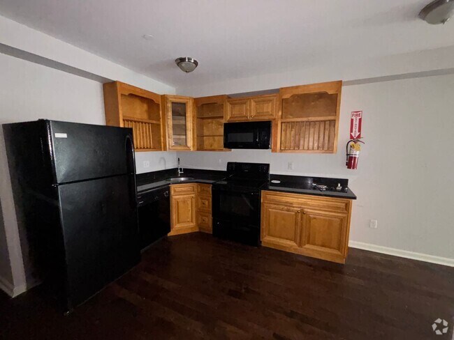 Building Photo - 1628 Willington St Unit A Rental