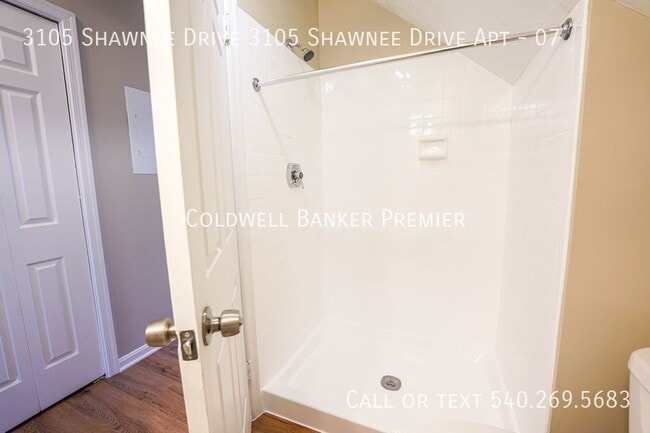 Photo - 3105 Shawnee Dr Unit 07