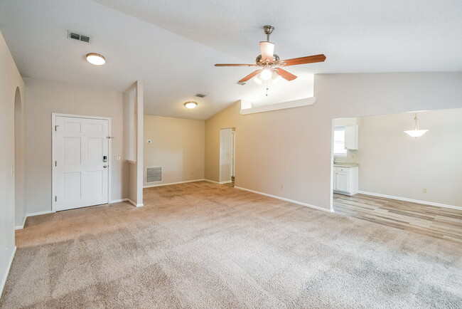 Photo - 3176 Chads Ct