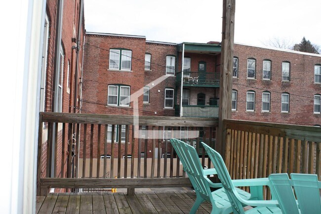 Photo - Charming 4 Bedroom
