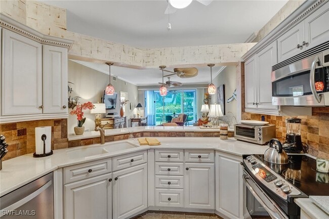 Building Photo - 7108 Barrington Cir Unit 101