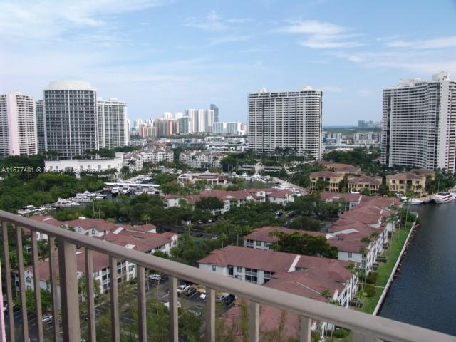 Photo - 18151 NE 31st Ct Condominio Unidad PH215