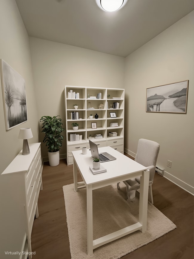 Photo - 20144-20186 86 Ave