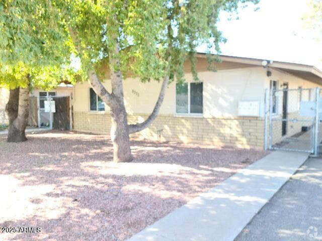 Building Photo - 8322 N 60th Ave Unit 1 Rental