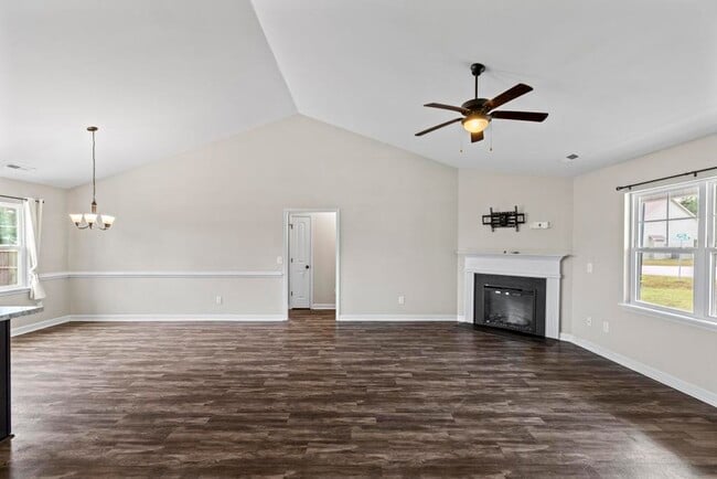 211 Rowland Dr