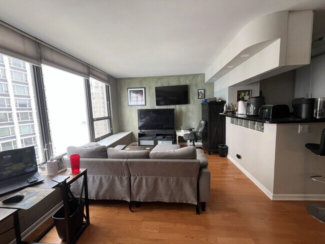 Photo - 1313 N Ritchie Ct
