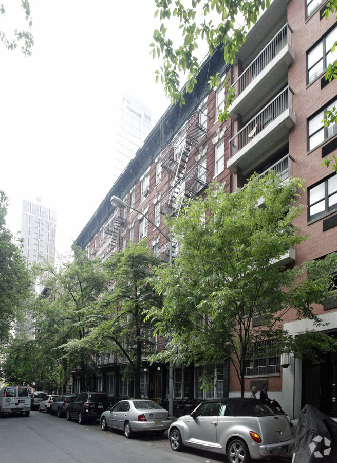 316 East 92nd Street - 316 East 92nd Street Apartments