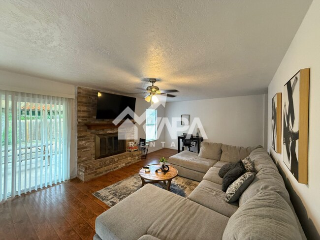 Photo - 4702 Sunny Grove Casa