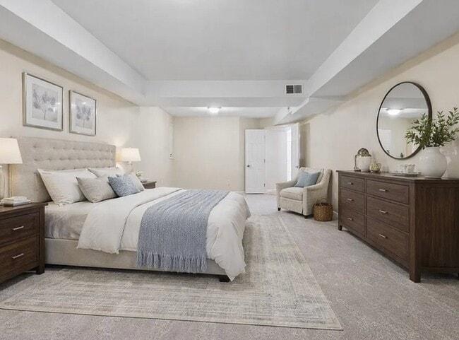 Photo - 231 Glenstone Cir