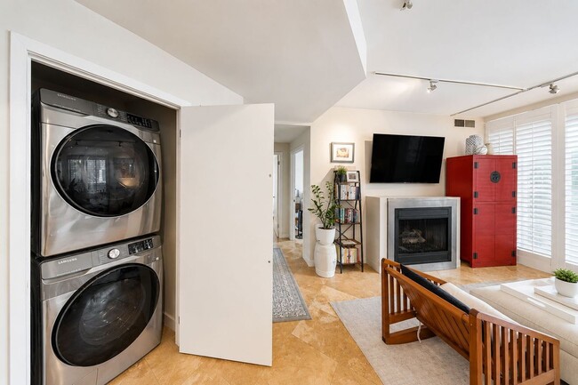 Building Photo - 1300 13th St NW Unit 102