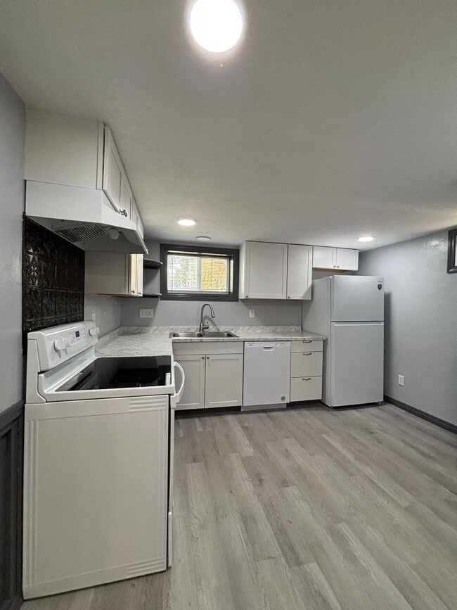 Photo - 1543 S 4th Ave Apartment Unit 1543 S 4th, B