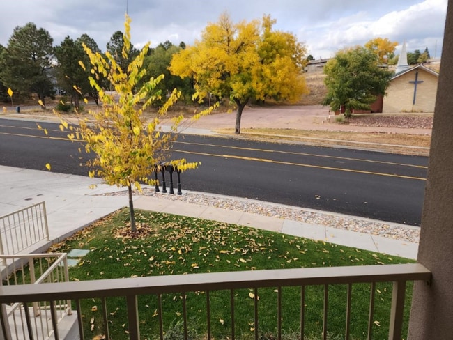 Photo - 2125 King St