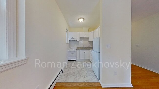 Photo - 2018 Commonwealth Ave Unit 32