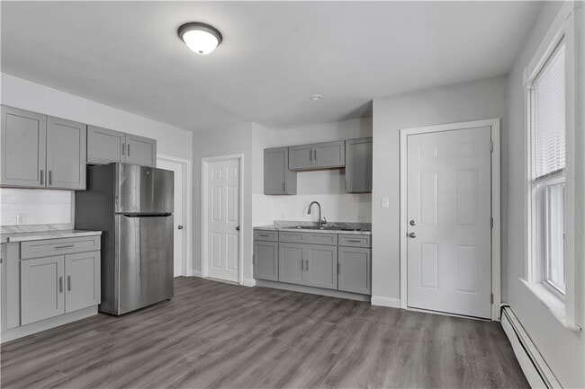 Photo - 52 Bellevue Ave Unit 1