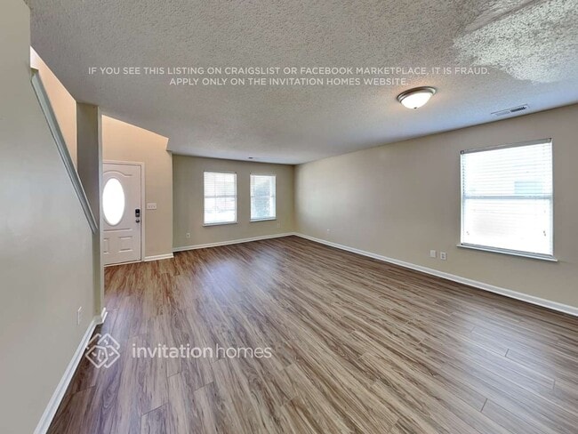 Photo - 7370 Old Chapel