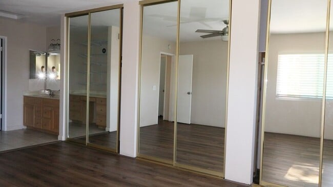 Photo - Beautiful 3 bedrooms corner unit condo located in Poway.